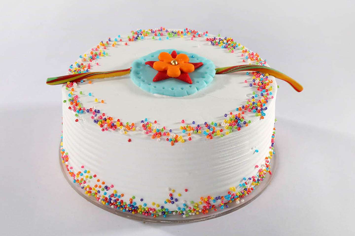 7 Simple Rakhi Cake Designs and Ideas for Your Siblings